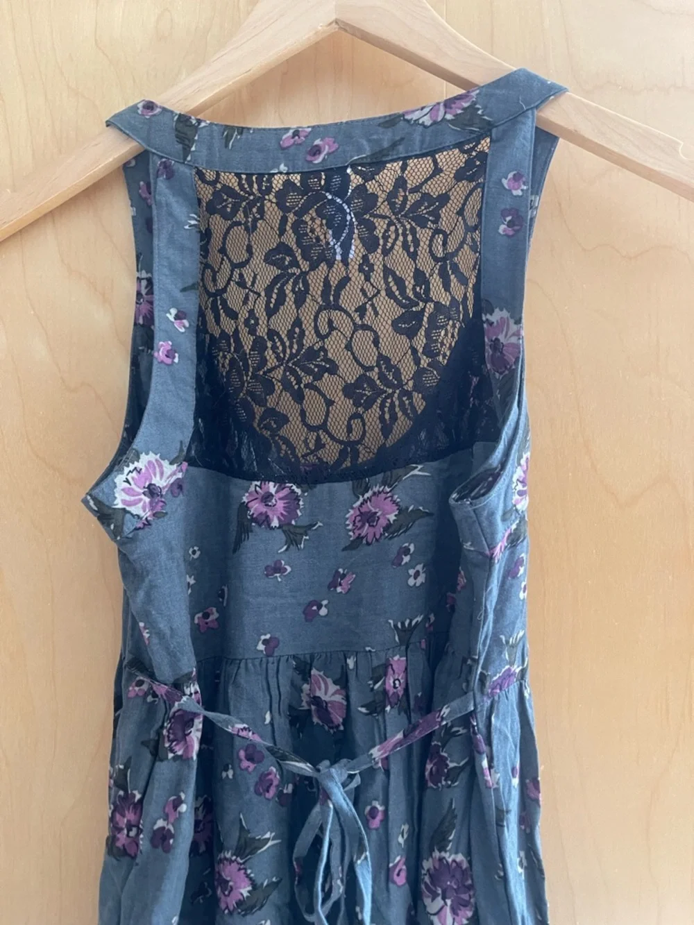 Xhilaration Floral Lace-Back Tank Dress in Slate Gray with Purple Flowers - Picture 7 of 7